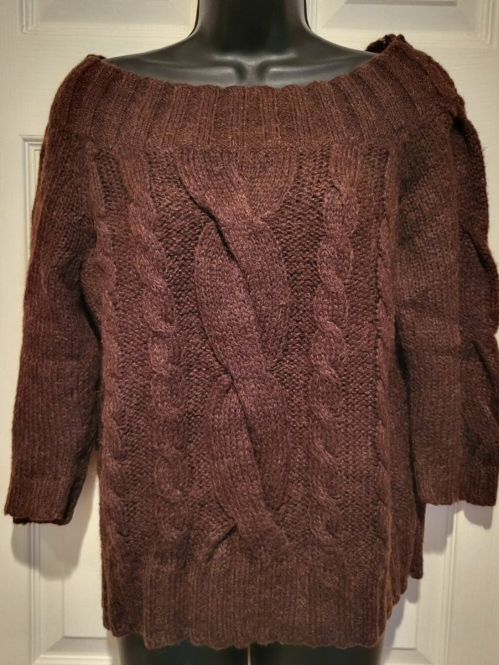 Anne Klein Chunky Cable-Knit off the shoulder Sweater